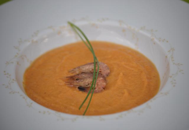 Velouté de carottes au gingembre et crevettes grises