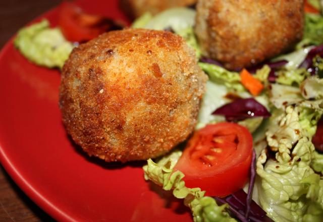 Cromesquis, boules pommes de terre, céleri et bœuf au 4 épices,