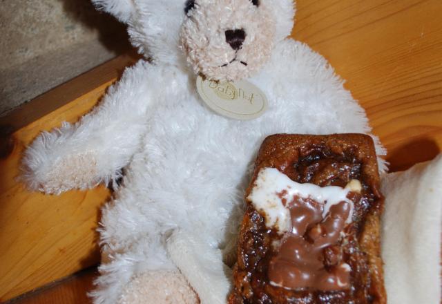 Fondants au chocolat au lait, cœur d'ourson guimauve