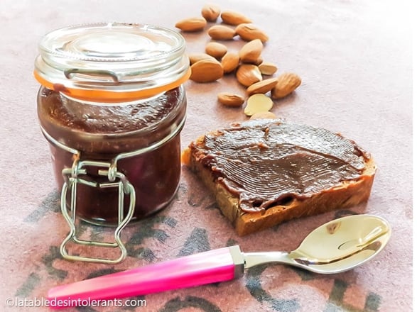 Pâte à tartiner chocolat pistache sans gluten, ni lait, ni sucre