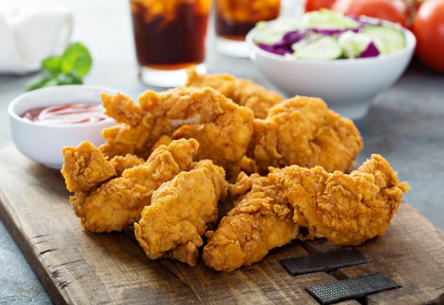 Ce gagnant de Top Chef partage sa recette tenders de poulet bien meilleure qu’au fast-food