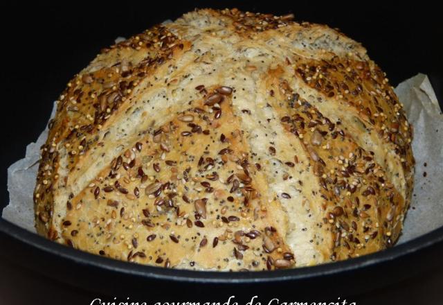 Pain aux six graines cuit en cocotte