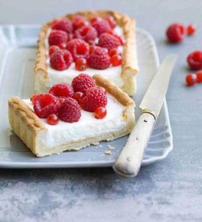 Tarte au fromage blanc et framboises.