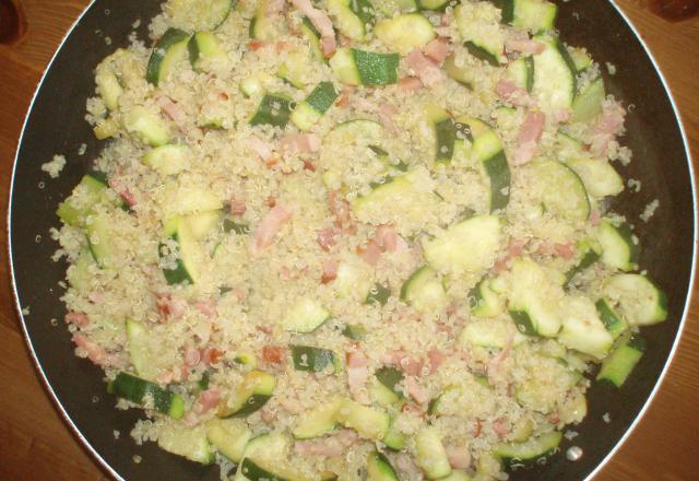 Poêlée courgettes quinoa