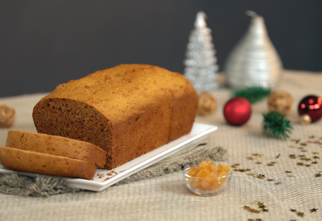 Pain d'épices au miel et à l'orange confite