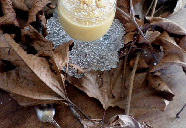 Soupe de potiron, beurre de cacahuète et lait de coco