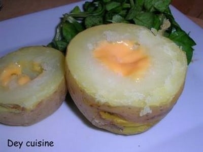 Pomme de terre surprise au cœur coulant