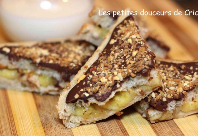 Sandwich croquant banane chocolat