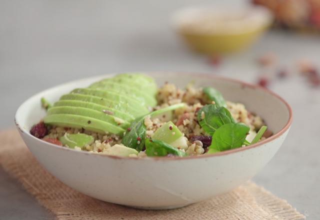 Salade santé au quinoa