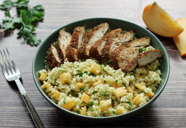 Salade de boulgour au poulet, Kaki Ribera del Xùquer AOP et aux herbes