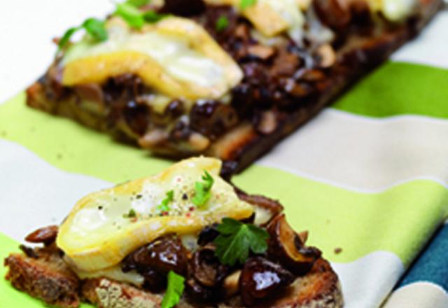 Tartine de reblochon aux champignons