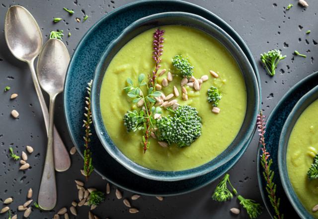 Soupe de légumes détox : grâce à son ingrédient secret, cette préparation soulagera votre foie à coup sûr !