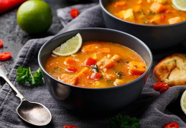 Soupe thai aux légumes croquants