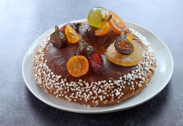 Brioche des Rois aux fruits confits et à la fleur d'oranger