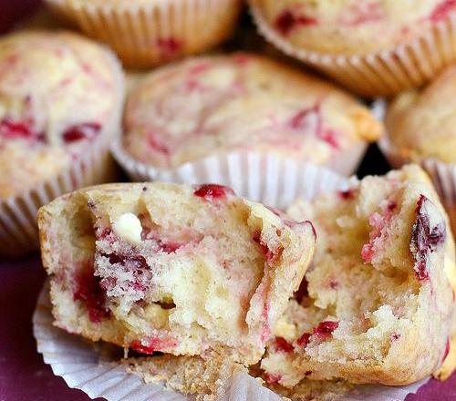 Muffins aux cranberries et chocolat blanc