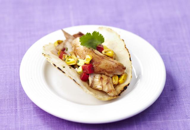 Tacos de lapin salsa de petits légumes et leur crème pimentée