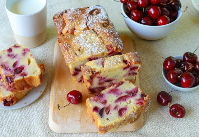 Gâteau à la ricotta et aux cerises