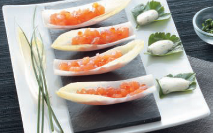 Endives apéritives au tartare de saumon