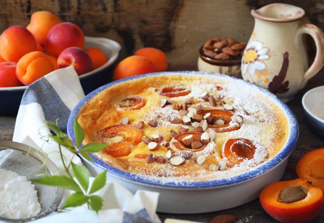 Tous en cuisine : Cyril Lignac dévoile une délicieuse recette de clafoutis aux abricots !