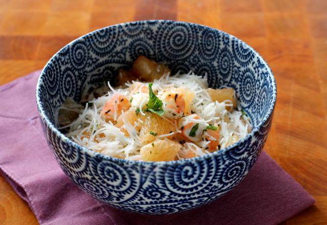 Salade légère au pamplemousse crevettes et vermicelles de riz