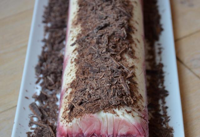 Bûche glacée façon forêt noire