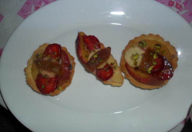 Tartelettes à la crème pâtissière et aux fruits