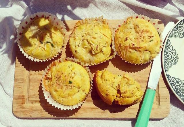 Muffins salés au roquefort, olives vertes & noix