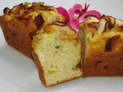 Cake au roquefort, pommes et pain d'épices