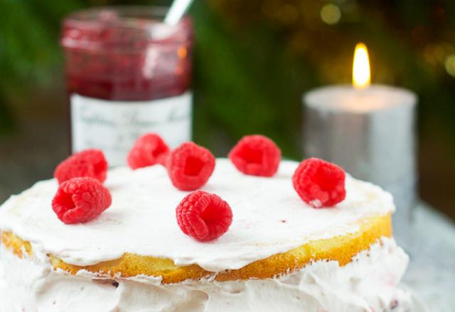 Victoria Sponge Cake à la Confiture