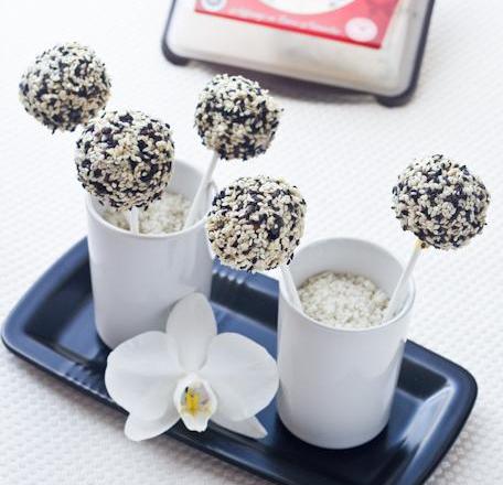 Cake Pops au Roquefort Papillon, Noix & Caramel de Porto