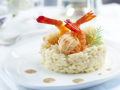 Risotto acidulé, crevettes croustillantes et crème d'étrilles