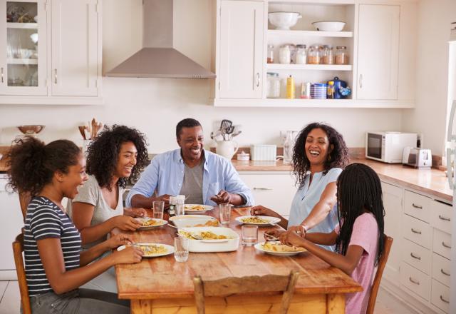 Prendre vos repas en famille serait bénéfique pour votre santé, voici pourquoi !