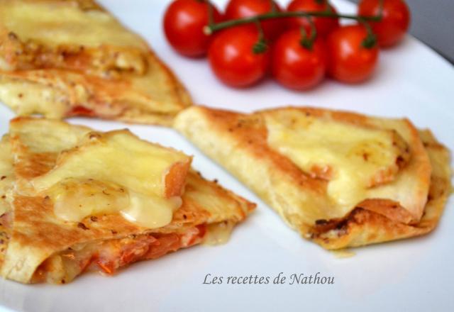 Quesadillas au Maroilles, tomates et moutarde à l'ancienne