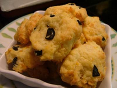 Cookies aux olives noires et aux crevettes