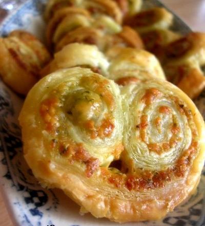 Palmiers au pistou