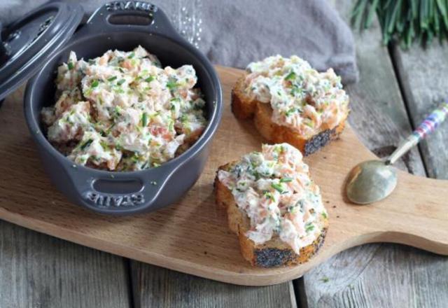 Une recette de dernière minute pour l’apéritif du Nouvel An : voici comment faire une rillette de saumon en 15 minutes !