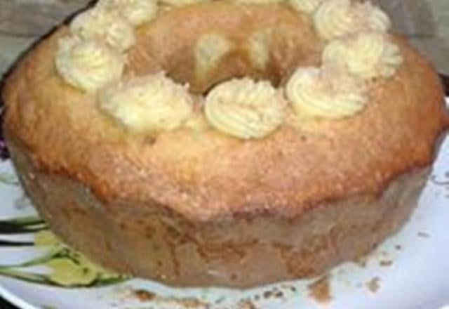 Cake citron vanille avec une crème citron