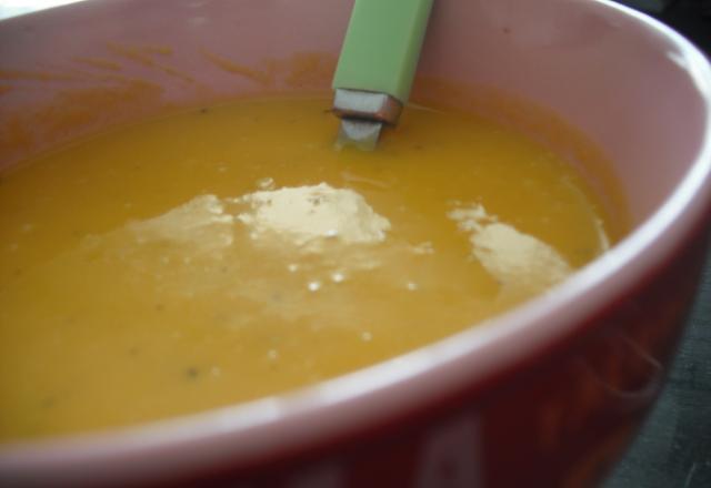 Soupe carottes, coco et curry