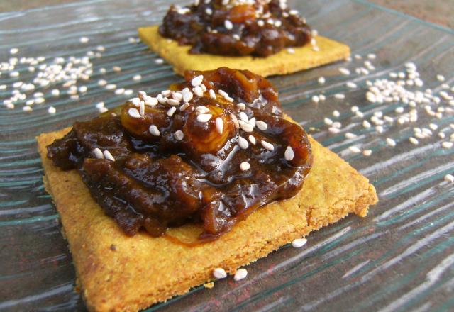 Tarte sablée au chutney de rhubarbe