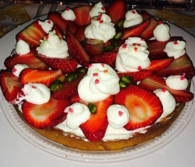 Tarte crémeuse aux fraises facile