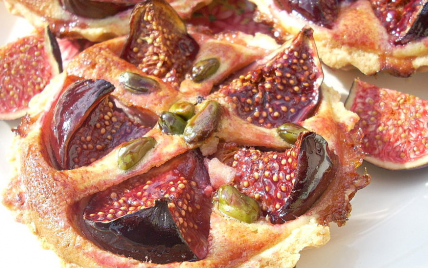 Tartelettes aux figues à la crème d'amande 