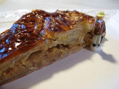 Galette des rois à la pâte de calisson