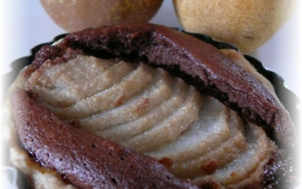 Tarte aux poires sur frangipane au chocolat