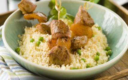 Brochettes d'agneau aux abricots secs