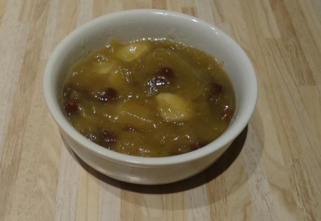 Confiture rhubarbe, banane et raisin sec