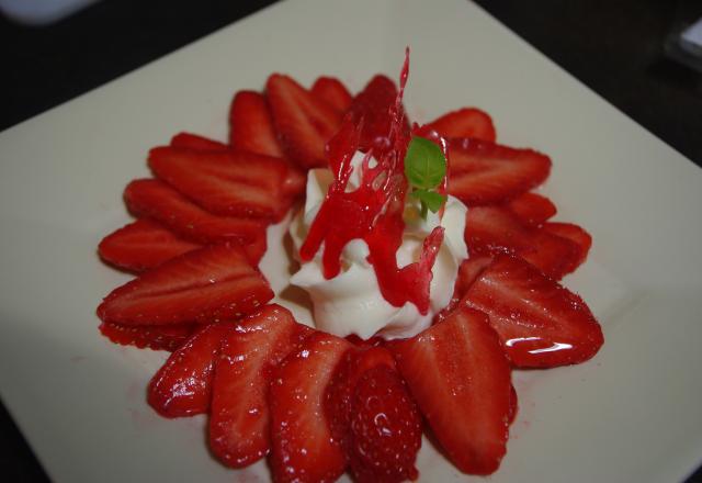 Carpaccio de fraises rapide