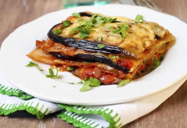 Lasagnes maison aux aubergines et tomates