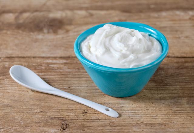 Ce produit laitier est aussi intéressant pour la santé que le Skyr mais coûte 3 fois moins cher !