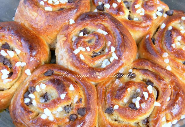 Chelsea buns poires-chocolat