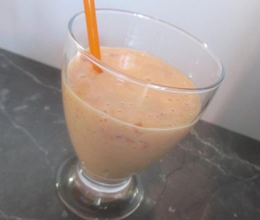 Smoothie abricot miel caramel